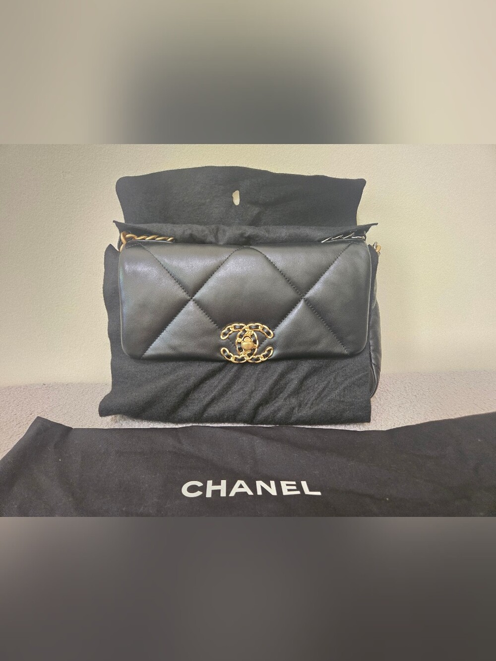 NEVER USED Authentic Chanel 19 Black Quilted Shiny Lambskin, Gold-Tone Bag